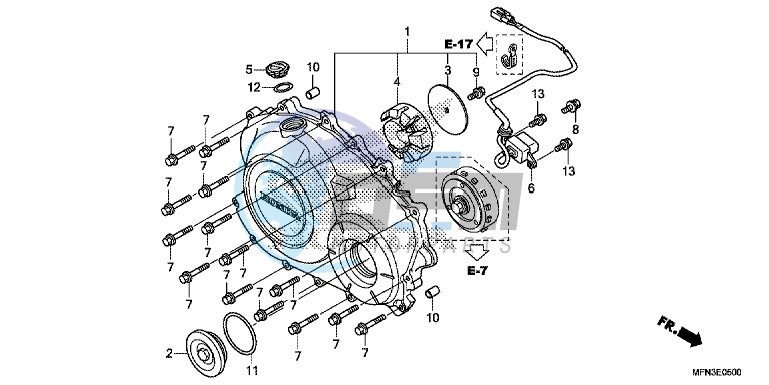 RIGHT CRANKCASE COVER