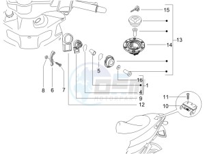 Runner 50 SP drawing Locks