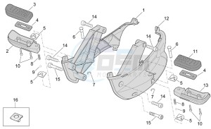 Scarabeo 500 drawing Foot rests