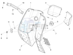 S 125 4T 3V IE NOABS E3 (APAC) drawing Front glove-box - Knee-guard panel