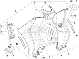 MP3 500 (USA) drawing Front glove-box - Knee-guard panel