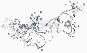 V 11 1100 Cat. Cat. drawing Injection electrical system