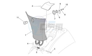 Leonardo 250 (eng. Yamaha) drawing Central body - Tunnel