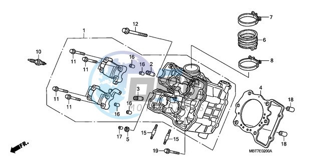 FRONT CYLINDER HEAD