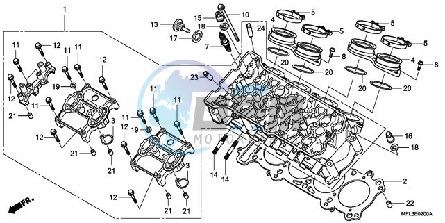 CYLINDER HEAD