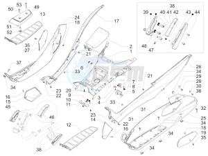 MP3 300 LT BUSINESS - SPORT ABS - ENJOY (EMEA) drawing Central cover - Footrests