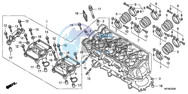 CYLINDER HEAD