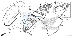 SH125DE SH125D UK - (E) drawing SEAT/LUGGAGE BOX