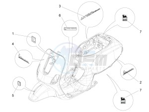 LX 125 4T 3V ie Taiwan drawing Plates - Emblems