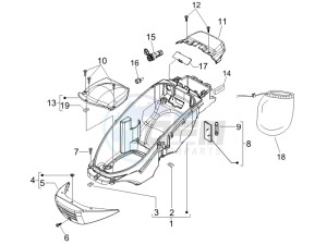 Beverly 250 drawing Helmet box - Undersaddle