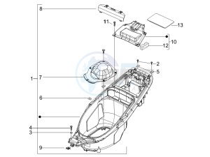 Runner 200 VXR 4t e3 drawing Helmet box - Undersaddle