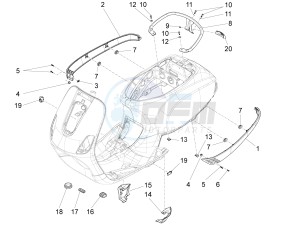 LX 150 4T 3V IE NOABS E3 (APAC) drawing Side cover - Spoiler