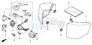 VT750C3 drawing SIDE COVER