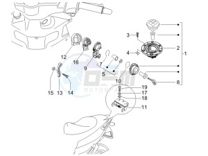 Runner 125 VX 4t Race drawing Locks