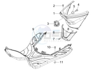 Fly 150 4t drawing Central cover - Footrests