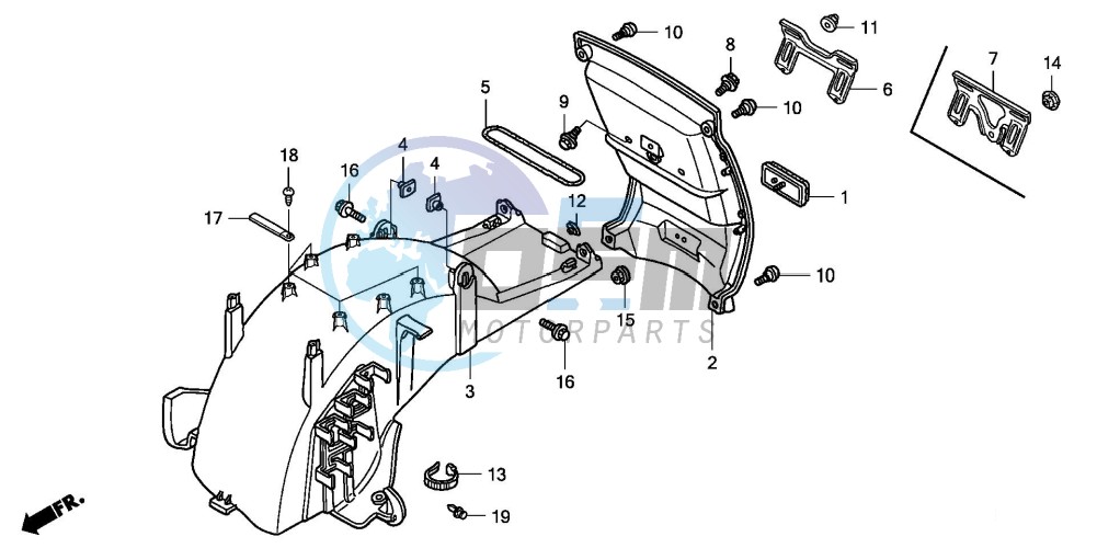 REAR FENDER (1)