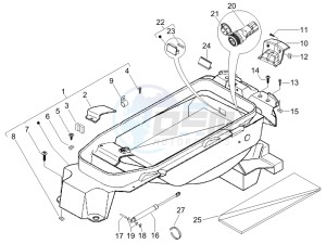 X9 500 Evolution 2006-2007 (USA) drawing Helmet box - Undersaddle