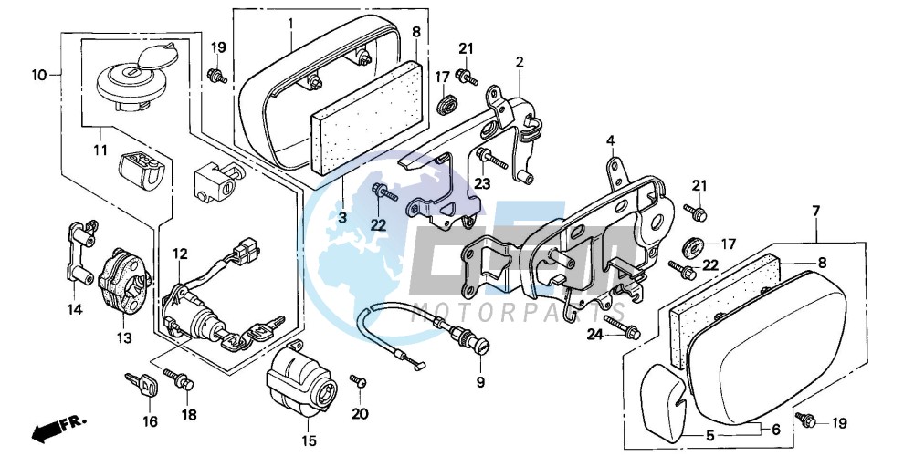 CARBURETOR SIDE COVER