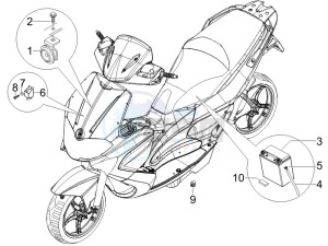 Runner 50 SP 2012 in fiche drawing Remote control switches - Battery - Horn