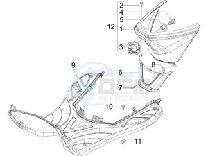 Fly 50 2t drawing Central cover - Footrests