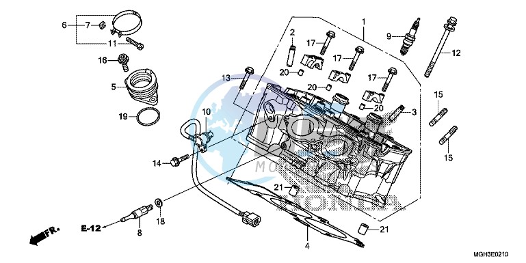 CYLINDER HEAD (REAR)