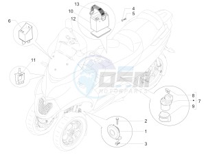 MP3 500 LT Sport drawing Remote control switches - Battery - Horn