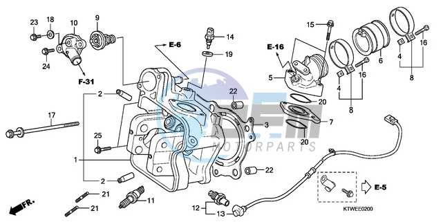 CYLINDER HEAD