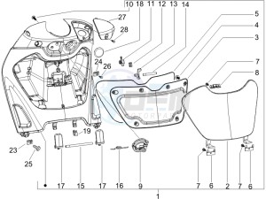 Beverly 250 (USA) USA drawing Front glove box