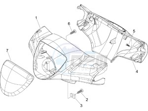 Liberty 50 4T PTT 2007-2012 (D) is drawing Handlebars coverages