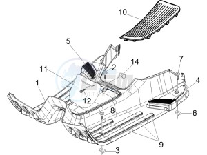 LX 150 4T USA drawing Central cover - Footrests