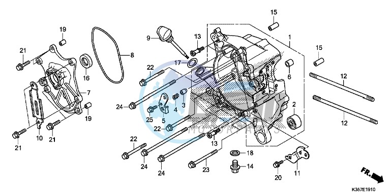 RIGHT CRANKCASE