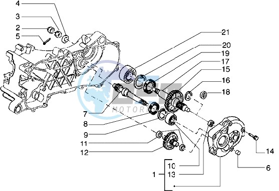 Rear wheel shaft