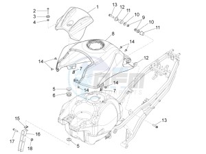 TUONO 125 4T E4 ABS (APAC) drawing Tank cover