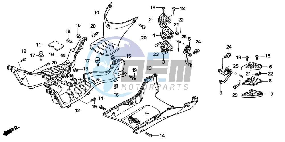 FLOOR PANEL/PILLION STEP