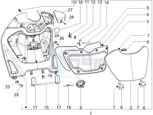 Beverly 250 (USA) USA drawing Front glove box