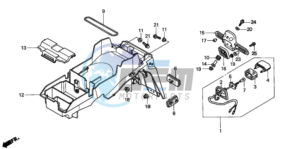 REAR FENDER (CBR900RRY,1/RE1)