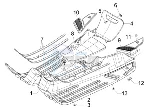 S 150 4T 2V ie E3 College drawing Central cover - Footrests