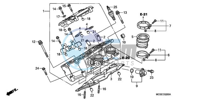 RIGHT CYLINDER HEAD