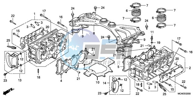 CYLINDER HEAD