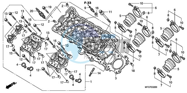 CYLINDER HEAD