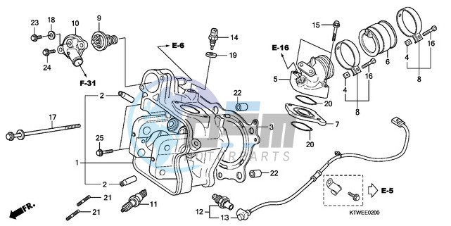 CYLINDER HEAD