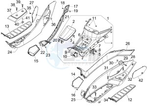 MP3 400 ie lt MP3 400 ie lt Sport drawing Central cover - Footrests