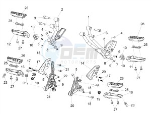 SHIVER 900 E4 ABS NAVI (APAC) drawing Foot rests