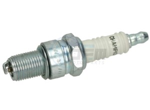 Product image: Piaggio - 438075 - SPARK PLUG R3NC CHAMPION 