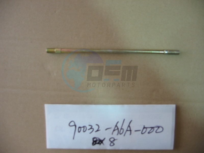 Product image: Sym - 90032-A6A-000 - CYLINDER STUD BOLT B (20,6 CM)  1