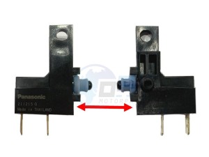 Product image: Sym - 35340-D26-000 - FR. HANDLE STOP SW. 