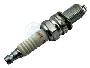 Product image: Cagiva - 67090081A - SPARK PLUG CHAMPION RA6HC 