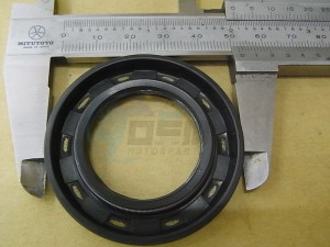 Product image: Sym - 91203-LEA-000 - OIL SEAL TC32*52*7 