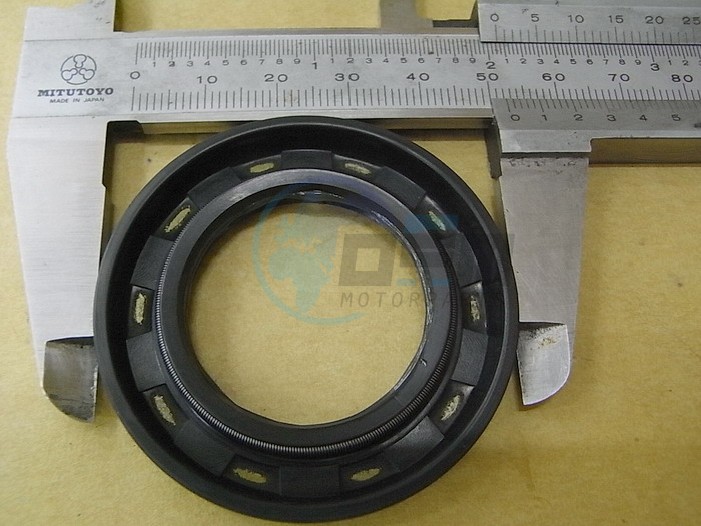 Product image: Sym - 91203-LEA-000 - OIL SEAL TC32*52*7  0