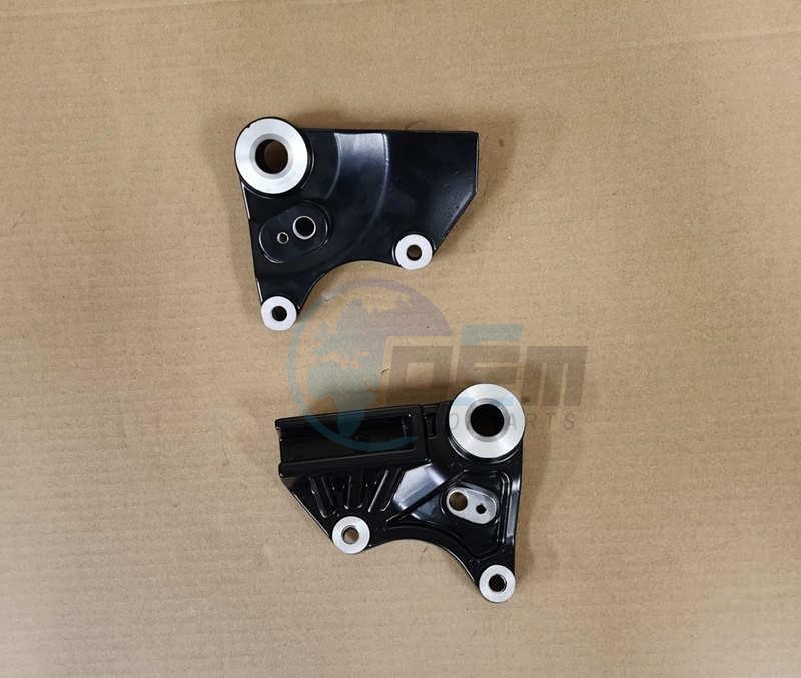 Product image: Sym - 52105-NFD-000 - RR.BRAKEBRKT.  0